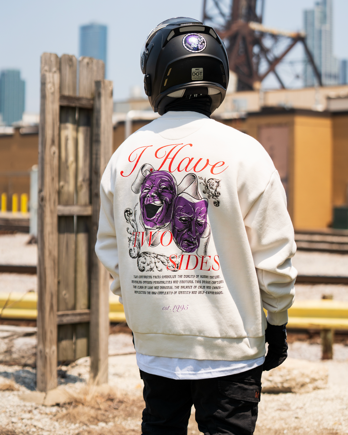 IH2S - HEAVYWEIGHT CREWNECK